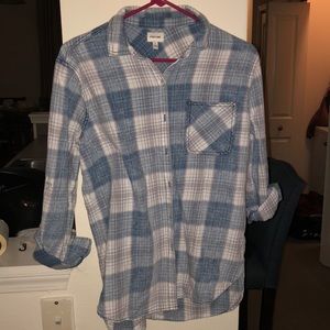 APL - Flannel button up